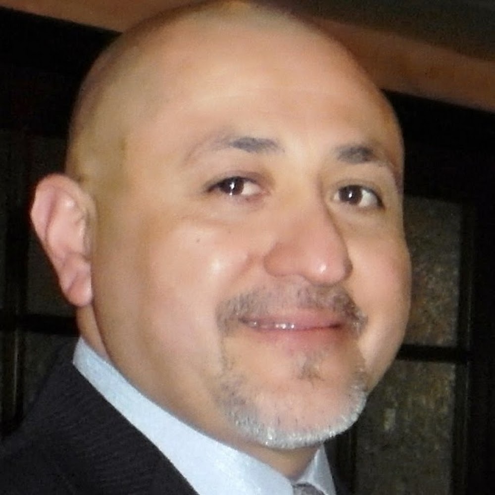 Meet your Posher, Julio